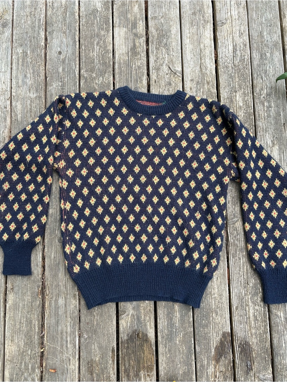 Vintage Wool Women’s Sweater Diamond Pattern